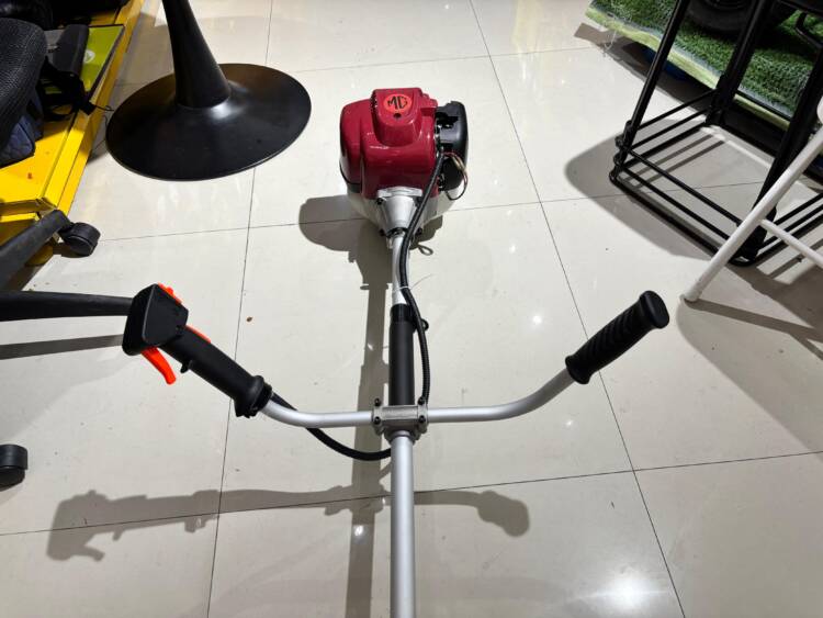 brush cutter